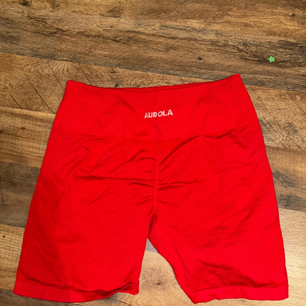 3 pairs of aurola short